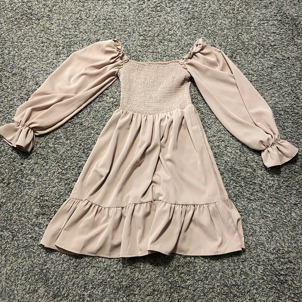 Women’s Dress in Cream